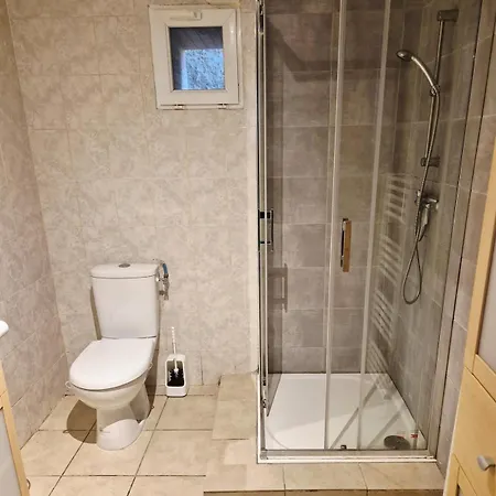 Lumineux Calme T2 Rdc Avec Wifi Place Voiture Apartment Saint-Gaudens (Haute-Garonne)