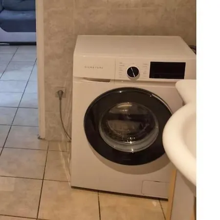 Lumineux Calme T2 Rdc Avec Wifi Place Voiture Apartment